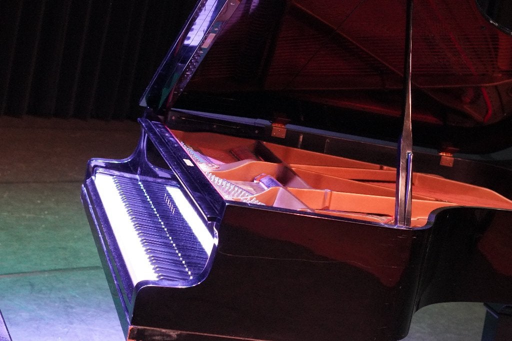 Vleugel Yamaha G2, Ophalen, Gebruikt, Zwart, Hoogglans
