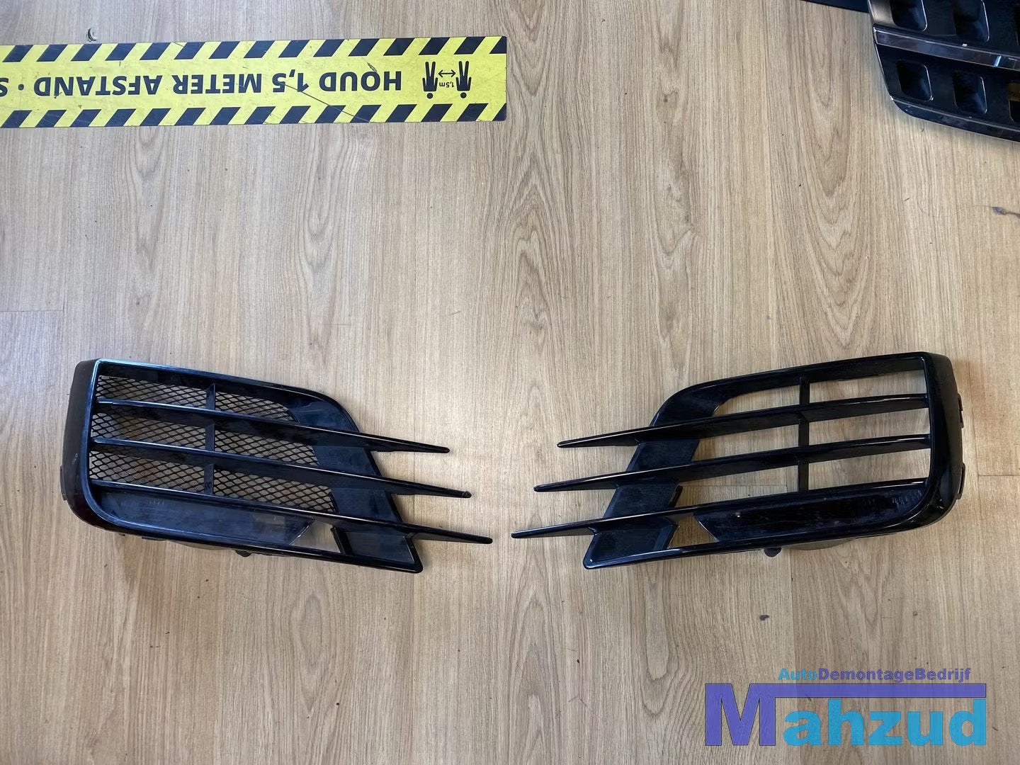 2015 VW SCIROCCO R20 R Bumper grille LINKS RECHTS Facelift, Auto-onderdelen, Carrosserie en Plaatwerk, Info@fabrikant.eu, Fabrikantstraat 1
1000 AA  Amsterdam, NL
