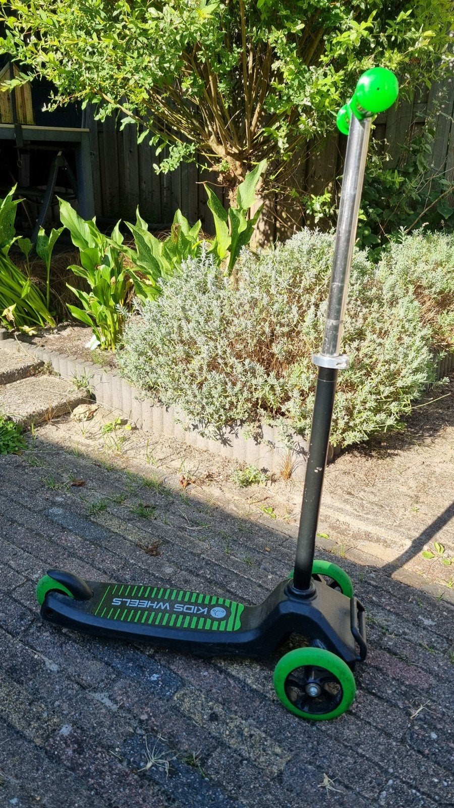 Zwart/Groene step, Fietsen en Brommers, Steps, Ophalen, Gebruikt, Gewone step, Kids Wheels