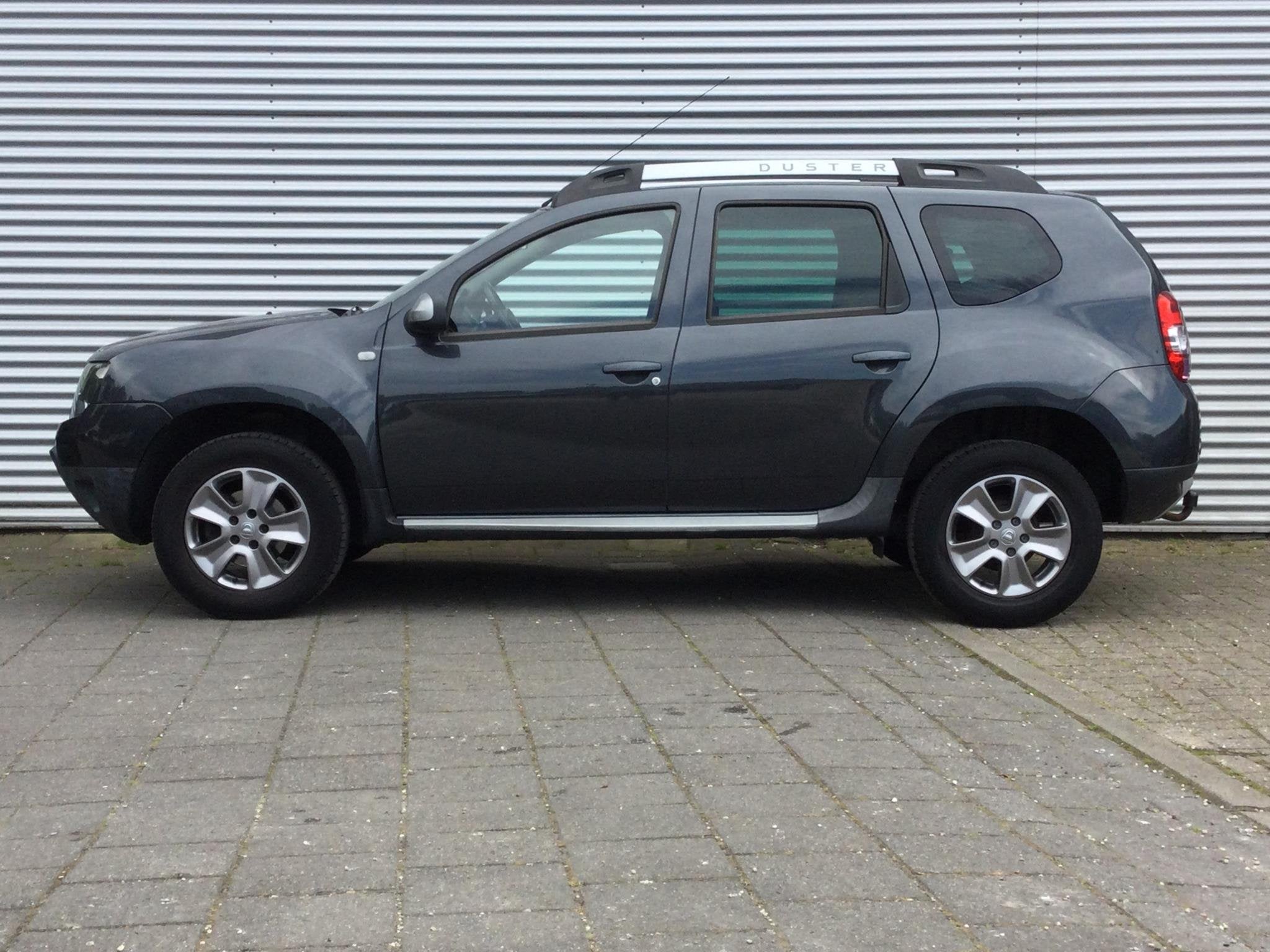 Dacia Duster 1.2 TCe 4x2 Prestige | Trekhaak | Airco | PDC |, Gebruikt, Euro 6, Duster, 635 kg