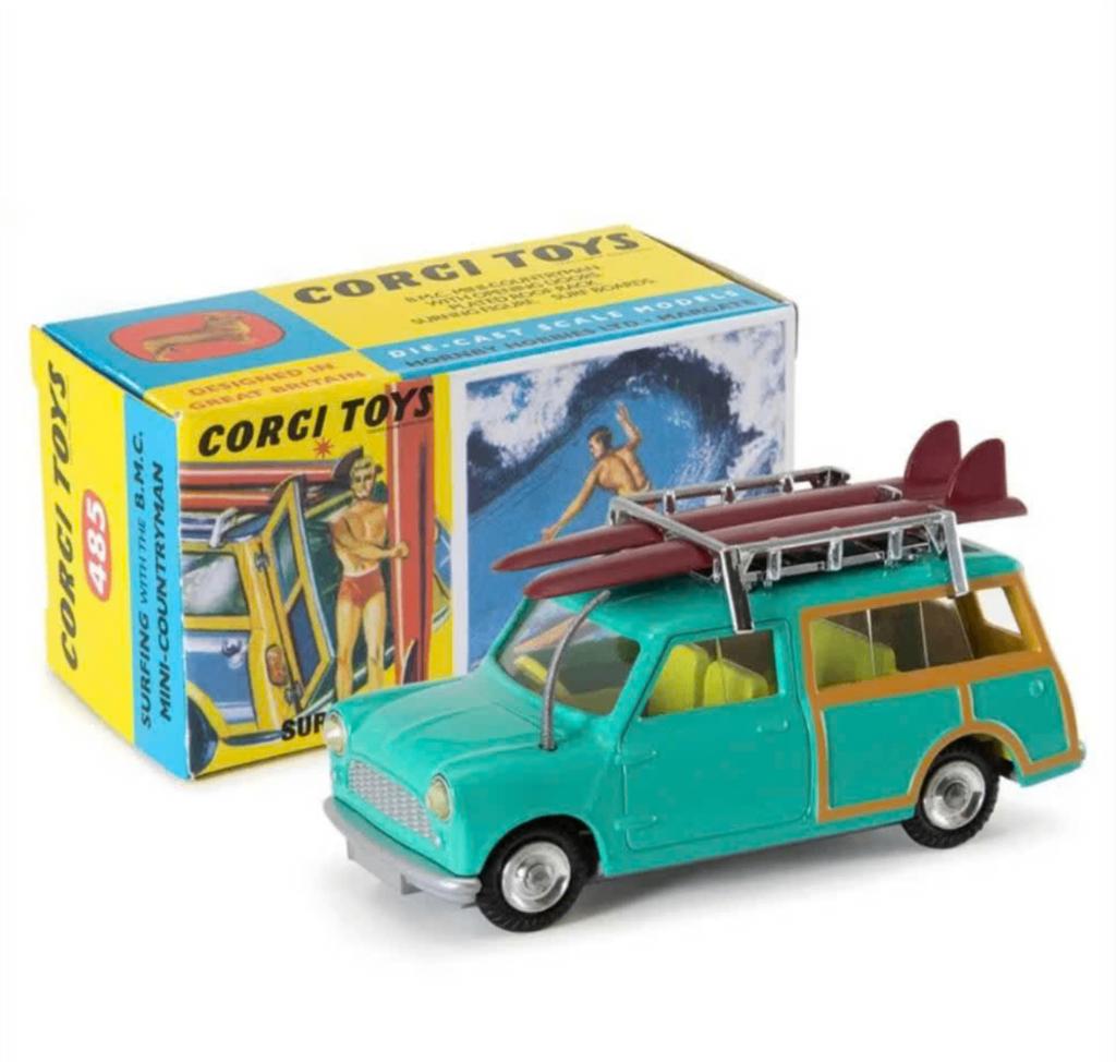 BMC Mini Countryman SURFER Corgi - NEW schaal 1/42 ref. 485
