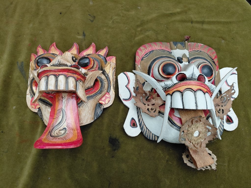 Set van 2 Hindoeïstische-maskers, Borneo., Hout, 22 cm, Verzenden, Masker
