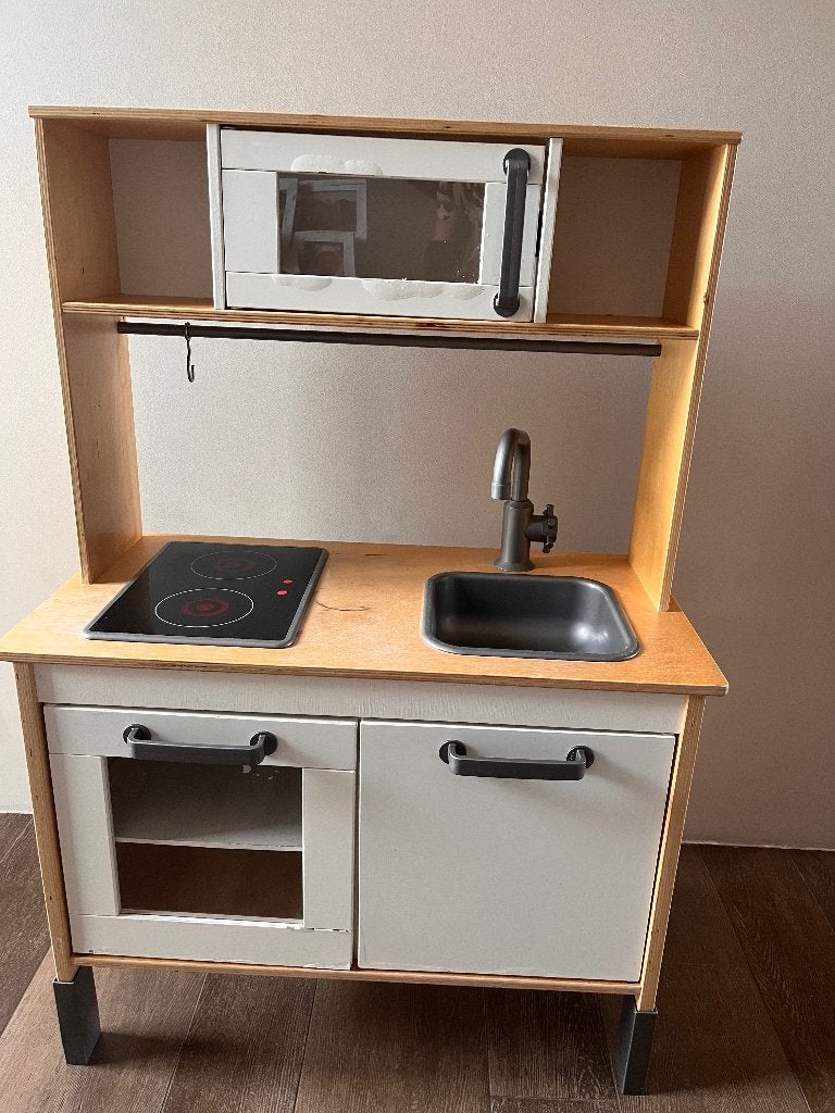 IKEA speelkeuken, Kinderen en Baby's, Speelgoed | Speelkeukens, Ophalen, Gebruikt, Hout, Speelkeuken