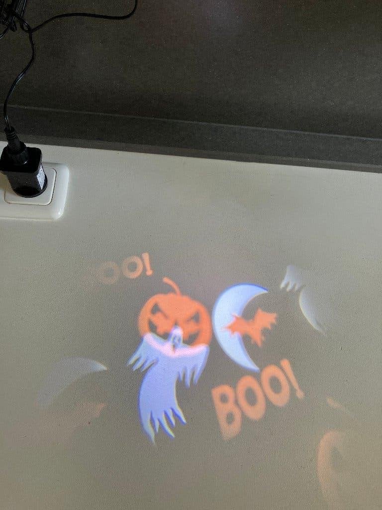 Decoratieve LED party projector Halloween - kerst verjaardag, Ophalen of Verzenden, Gebruikt, Licht, Kleur