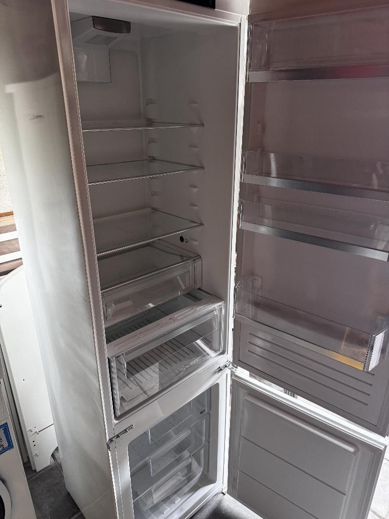 IKEA KÖLDGRADER inbouw koelkast/vriezer combi - thermo kapot, Ophalen, Gebruikt, 200 liter of meer, Met aparte vriezer