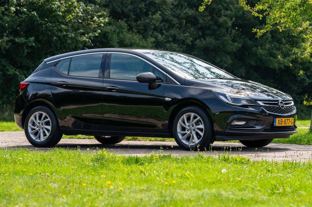 Opel Astra 1.4 Turbo Business Executive NL-auto +NAP, Auto's, Stof, Gebruikt, 150 pk, 620 kg