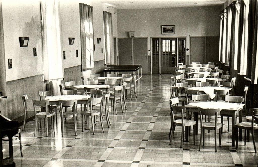 Speelzaal Internaat St. Anna, Zundert - ongelopen, Verzamelen, Ophalen of Verzenden, 1960 tot 1980, Ongelopen, Noord-Brabant
