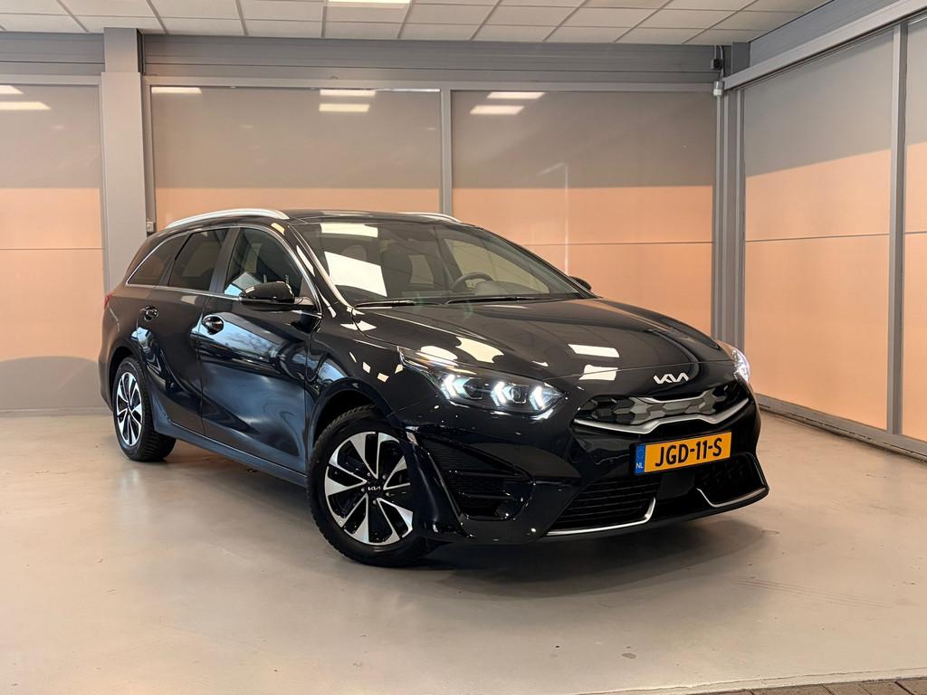 Kia Ceed Sportswagon 1.6 GDI PHEV DynamicPlusLine | LED | PA, 8 kWh, Gebruikt, Leder en Stof, Zwart