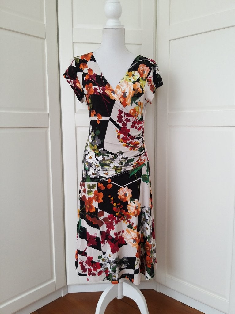 Klaes & Myra's witte stretchy floral print jurk, maat 40 M, Maat 38/40 (M), Wit, Ophalen of Verzenden, Gedragen