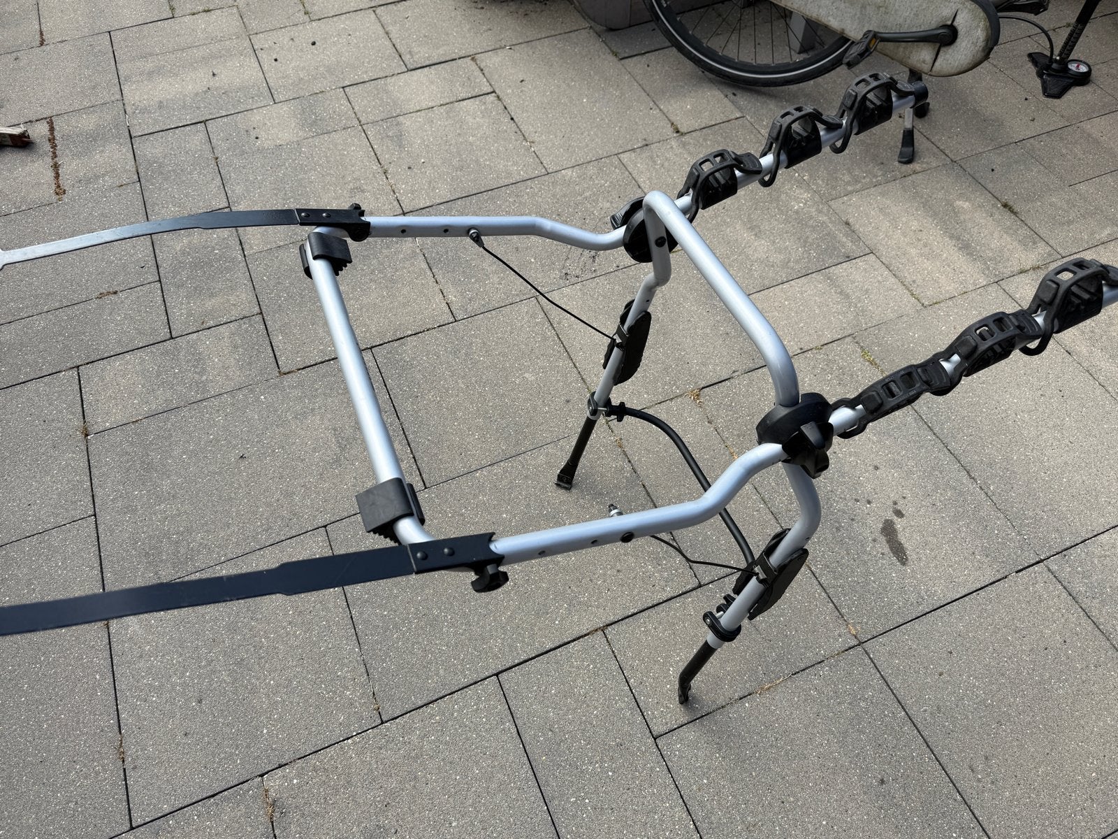 Thule fietsendrager kofferbakmontage, Fietsen en Brommers, Fietsaccessoires | Aanhangers en Karren, Ophalen, Gebruikt, Overige typen