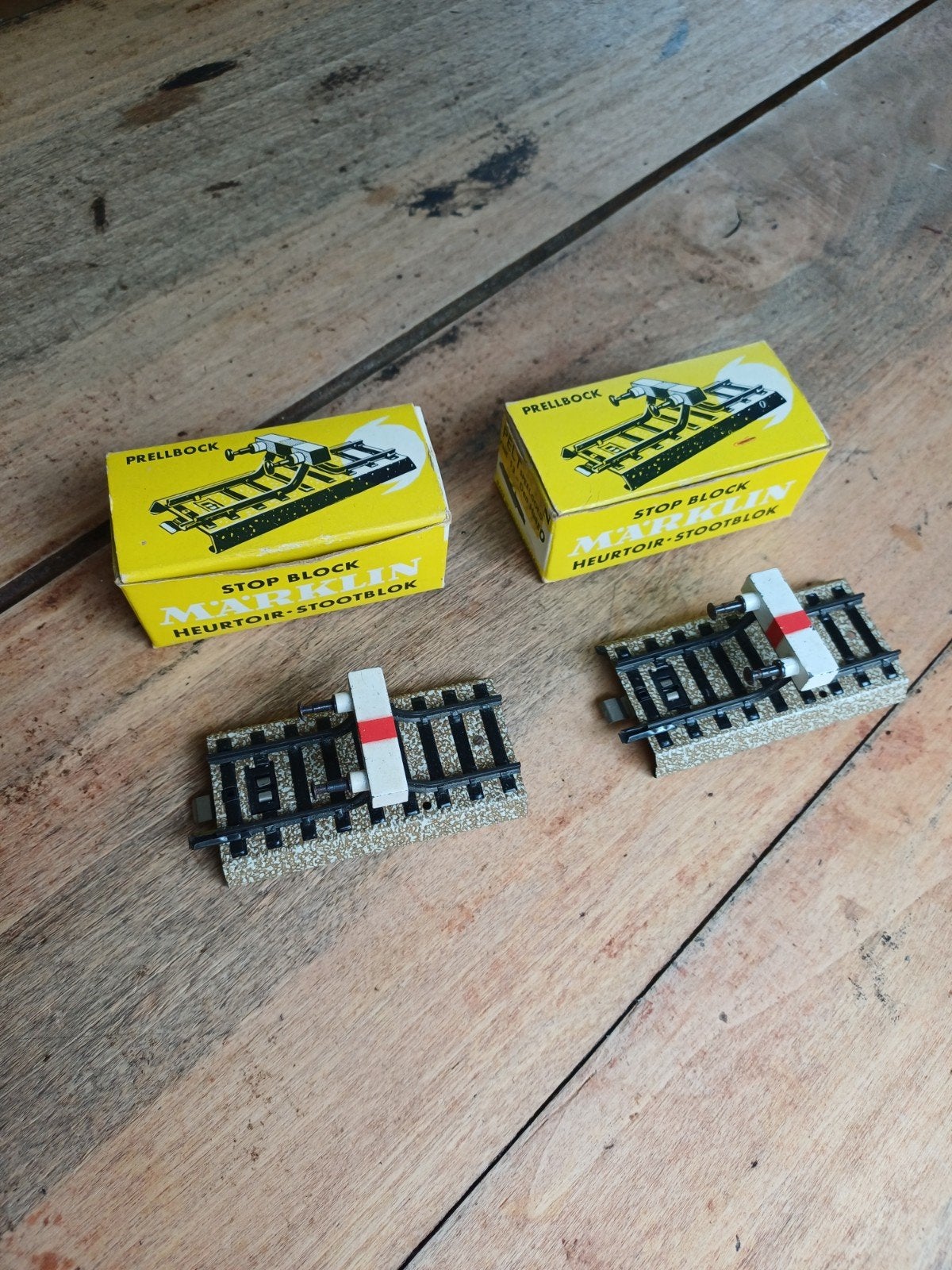 Marklin 2 x stootblok., Hobby en Vrije tijd, Modeltreinen | H0, Ophalen of Verzenden, Wisselstroom, Wagon, Märklin