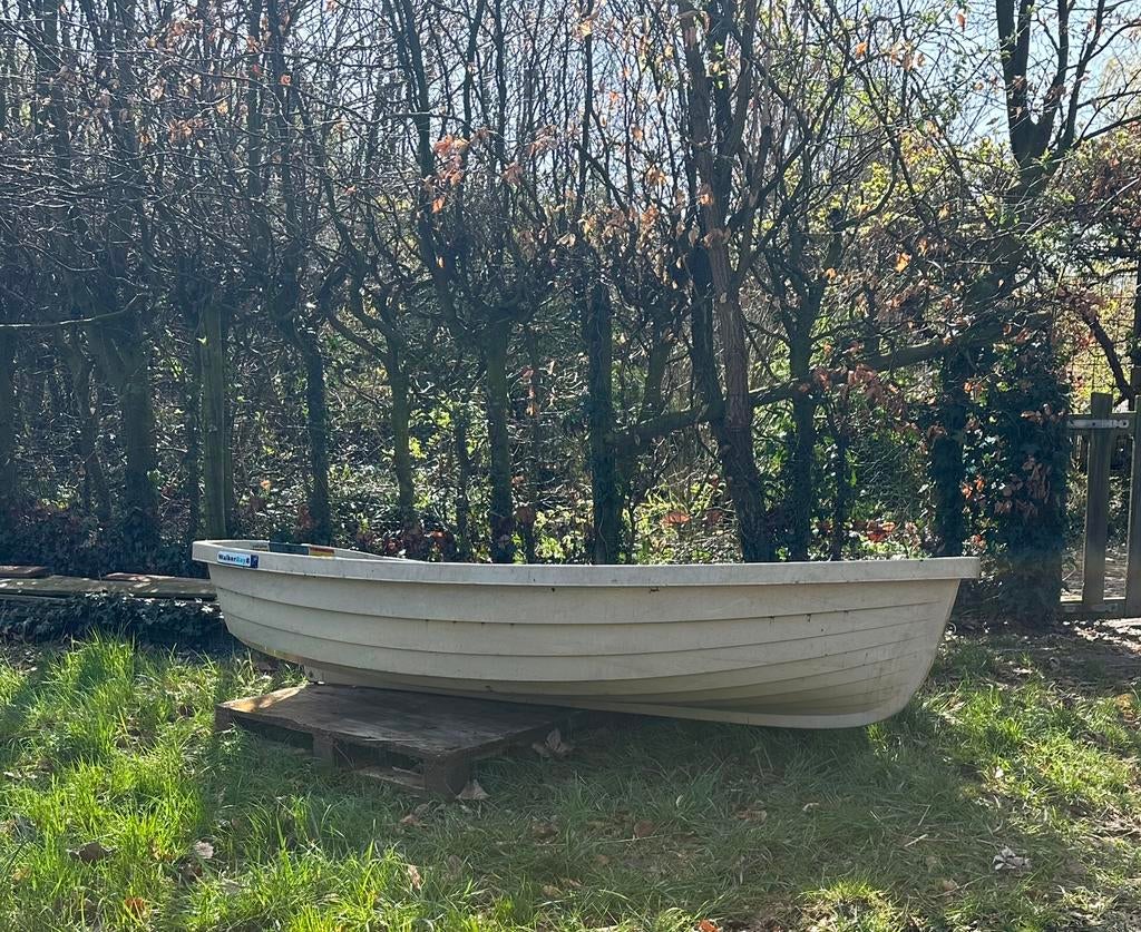 Walker Bay 8 zeil/roeiboot met mast, giek, kiel,roer,peddels, Watersport en Boten, Ophalen, Gebruikt, Overige typen, Met peddels