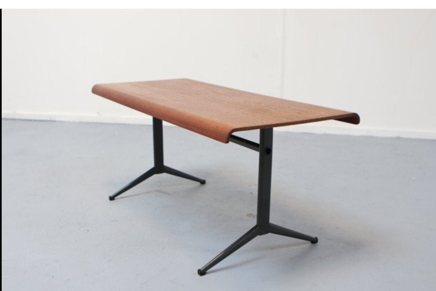 Auping Friso Kramer salontafel 1963 - Mid century plywood, Ophalen of Verzenden