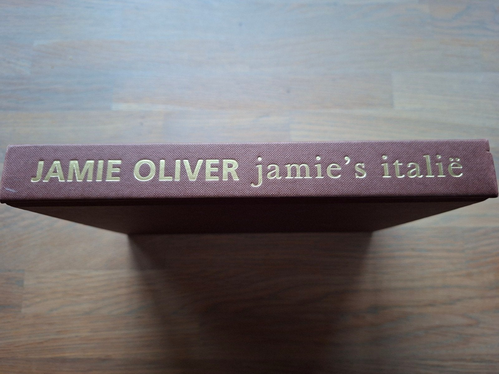 Jamie's Italië - Jamie Oliver kookboek, Italië, Voorgerechten en Soepen, Ophalen of Verzenden, Zo goed als nieuw