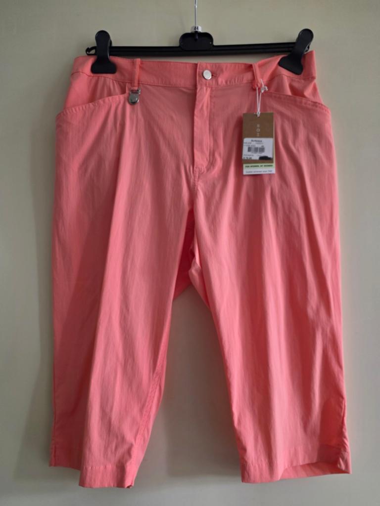 Nieuwe Röhnisch golfbroek knielengte maat 44 Pirat Rose, Ophalen of Verzenden, Nieuw, Kleding, Overige merken