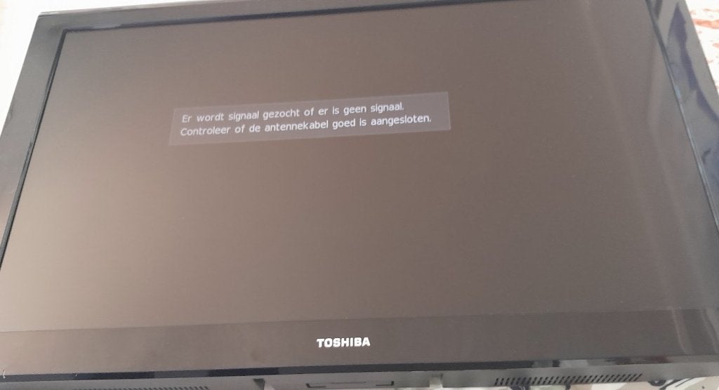 Toshiba LCD Televisie 32 inch, Ophalen, 50 Hz, 80 tot 100 cm, Gebruikt