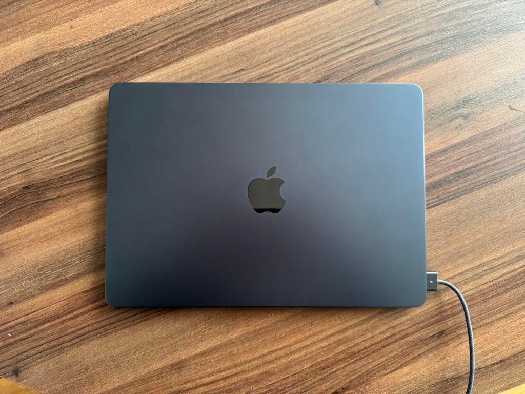 APPLE MacBook Air (2024) - 16 GB - 256 GB, 256 GB, Qwerty, 13 inch, Ophalen of Verzenden