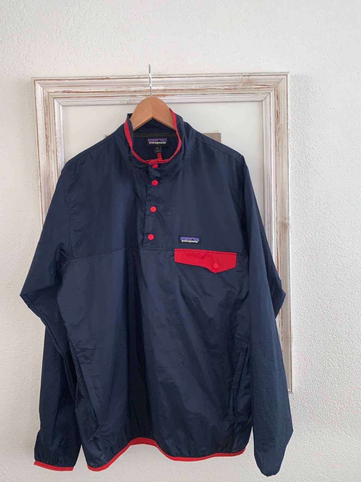 Patagonia Worn Wear Anorak Jas - Donkerblauw met Rood, Ophalen of Verzenden, Zo goed als nieuw, Maat 48/50 (M), Blauw