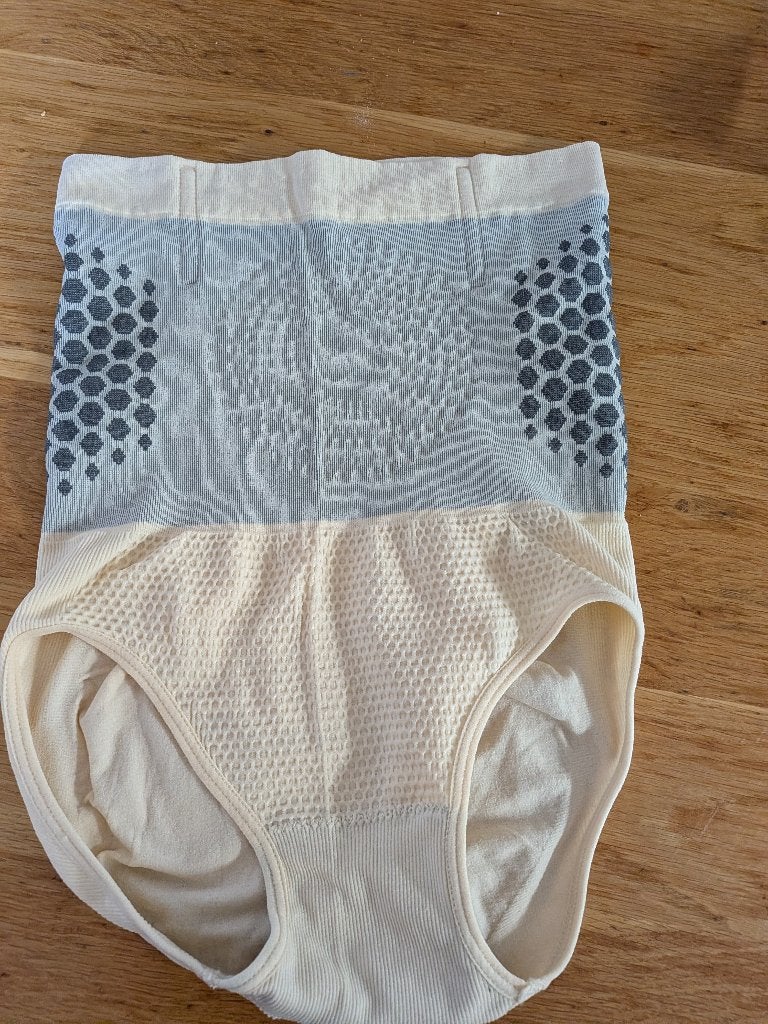 Afslankende onderbroek maat 38/40, Ophalen of Verzenden, Beige, Slip