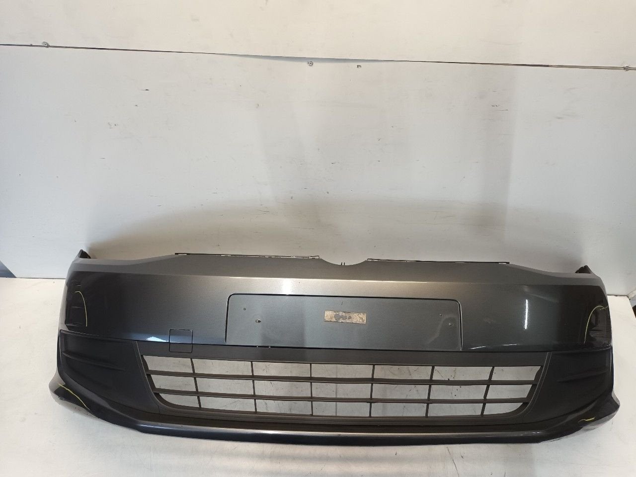 Bumper voor Volkswagen Sharan, Onderdelen@venauto.nl, Van der Ven Autorecycling B.V., Gebruikt, Ettenseweg 76, 4706 PB Roosendaal, The Netherlands