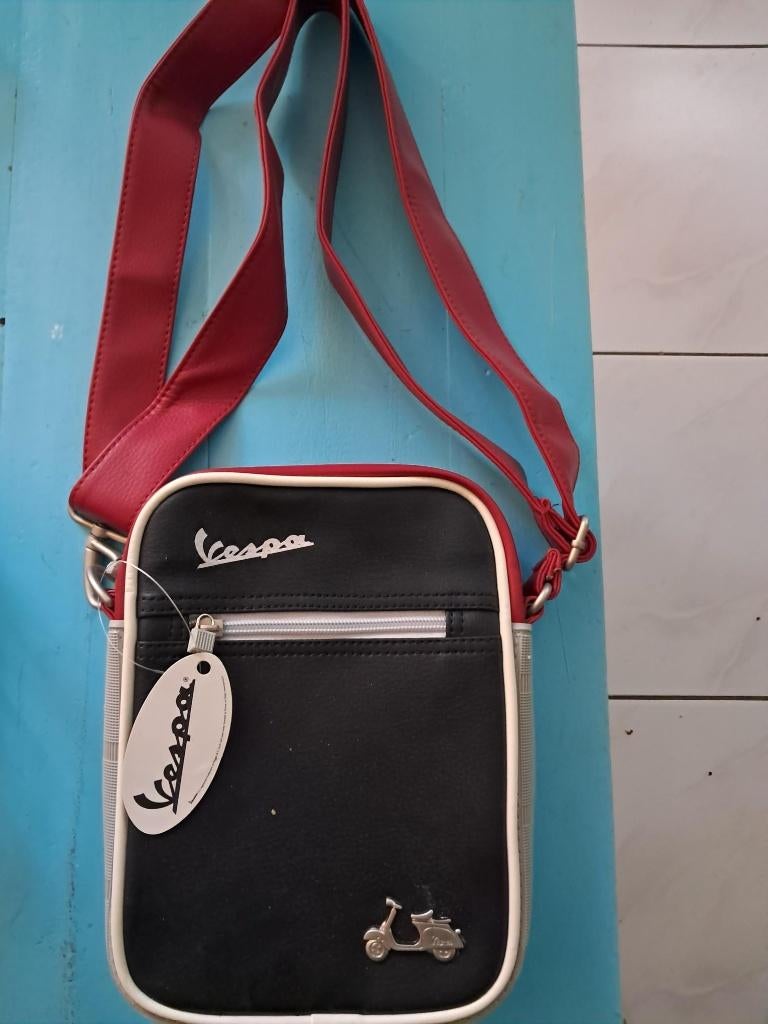 vespa schoudertasje nieuw !!, Ophalen of Verzenden, Nieuw, Unisex volwassen