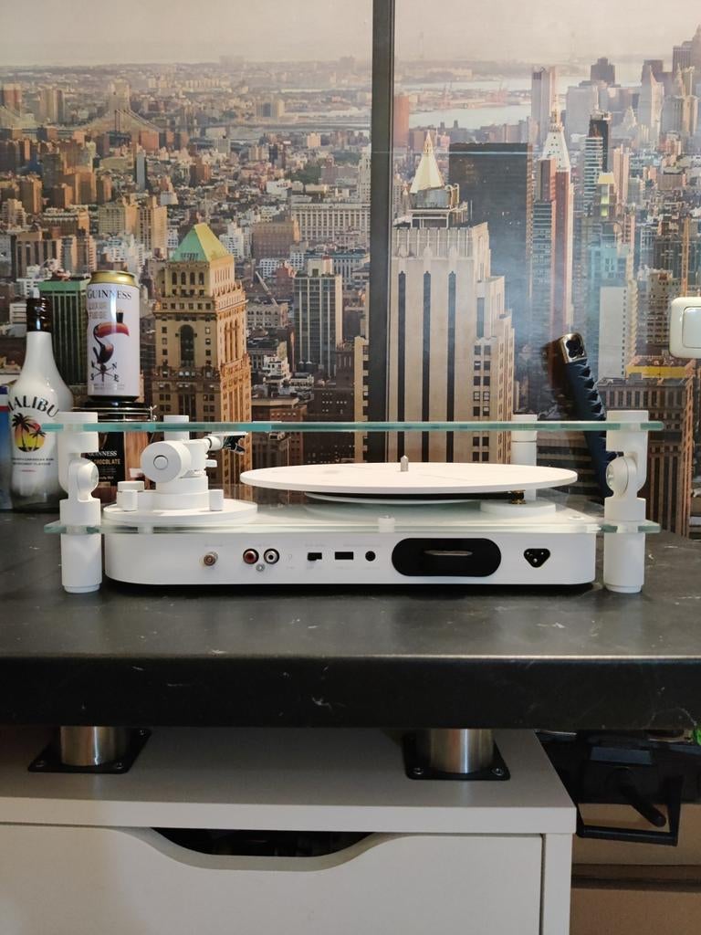 Transparent platenspeler, en speaker, Ophalen, Zo goed als nieuw, Overige merken