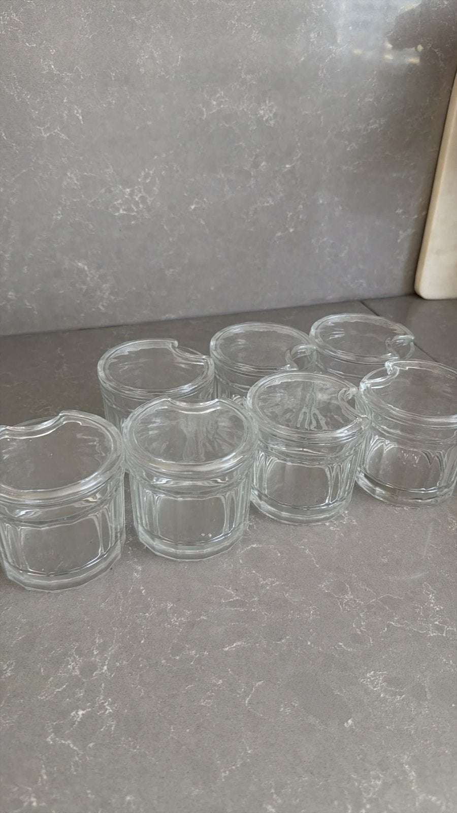 Gratis glazen potjes van Action, Huis en Inrichting, Ophalen, Voorraadpot, Wit, Overige merken