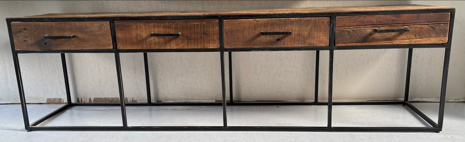 Industriële sidetable met lades - gerecycled hout en metaal, Ophalen, Zo goed als nieuw, 150 tot 200 cm, Overige houtsoorten