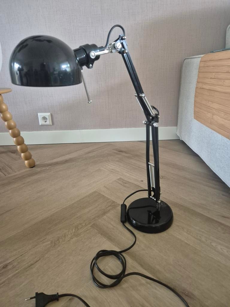 Zwarte bureaulamp met verstelbare arm, Ophalen, Gebruikt, Klassiek, Industrieel, Metaal