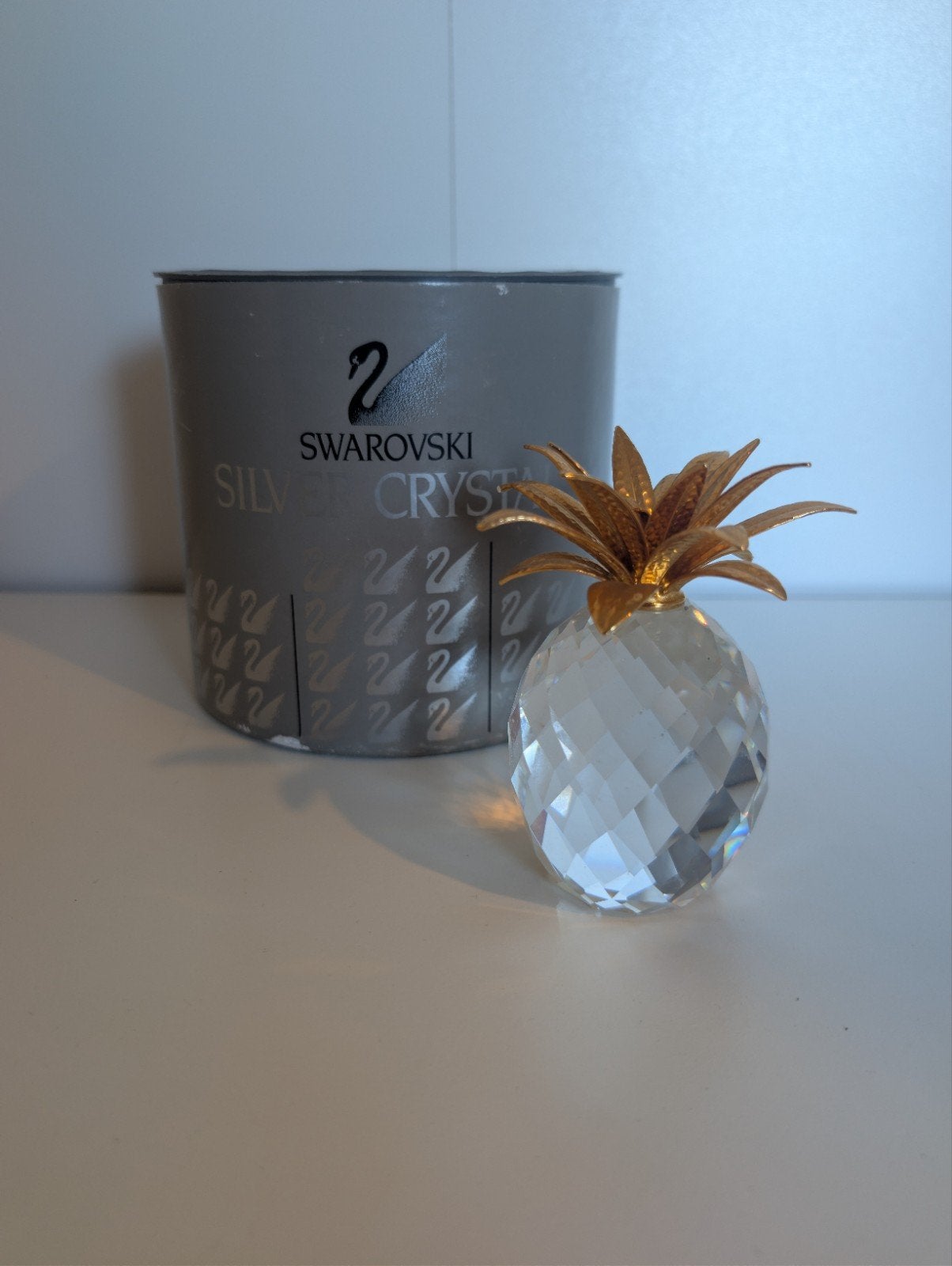 Swarovski Kristallen Ananas met Gouden Bladeren, Ophalen of Verzenden, Goud, Glas, Klassiek