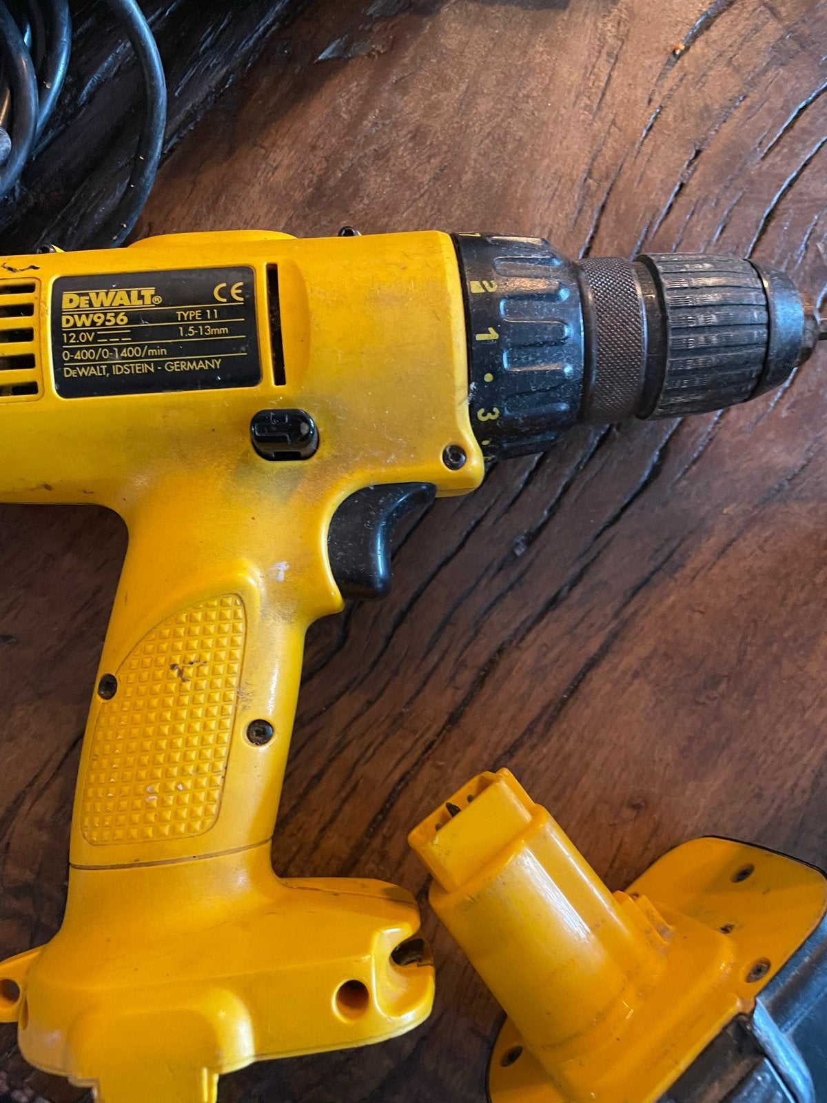 DeWalt Schroefmachine, 2 Boormachines, Opladers (Accu's defe, Gebruikt, Ophalen of Verzenden, Boor- en Schroefmachine, Minder dan 400 watt