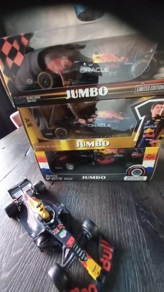 Max Verstappen race auto van de Jumbo, Hobby en Vrije tijd, Modelauto's | 1:24, Ophalen of Verzenden, Zo goed als nieuw, Auto