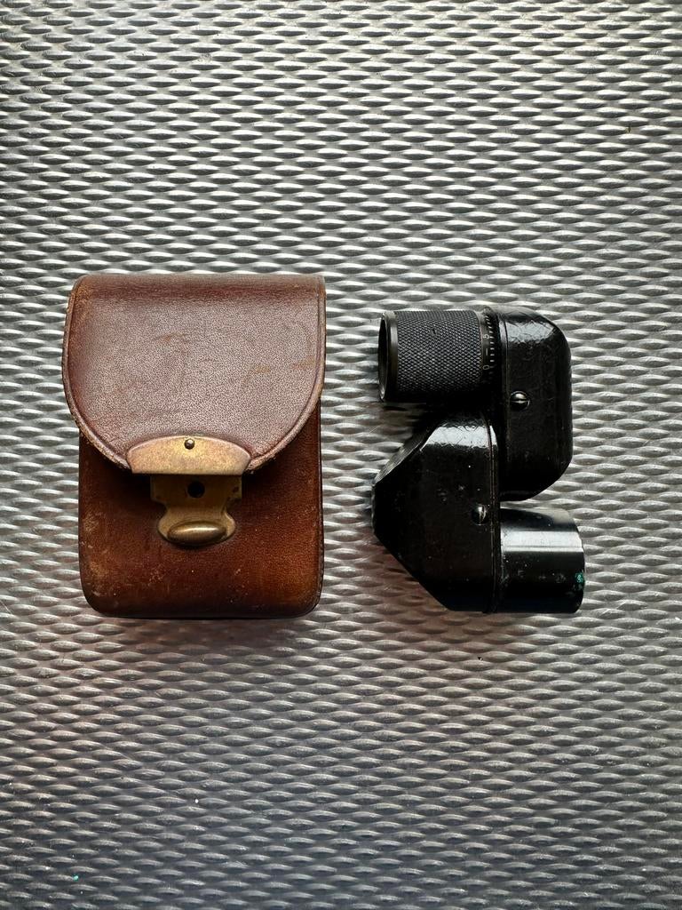 Carl Zeiss Jena Turmon 8x kijker met leren tasje, Gebruikt, Overige typen, Ophalen of Verzenden, 8 tot 12x