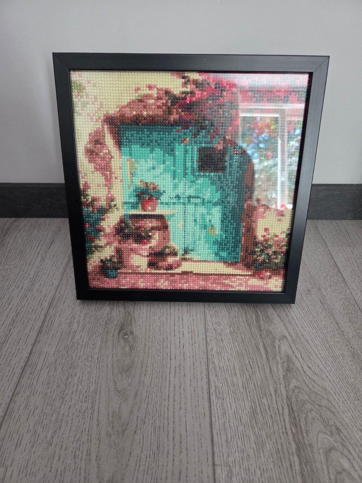 Ingelijste Diamond Painting - Sfeervolle Deur met Bloemen, Ophalen, Diamond painting, Meerkleurig, Natuur en Bloemen