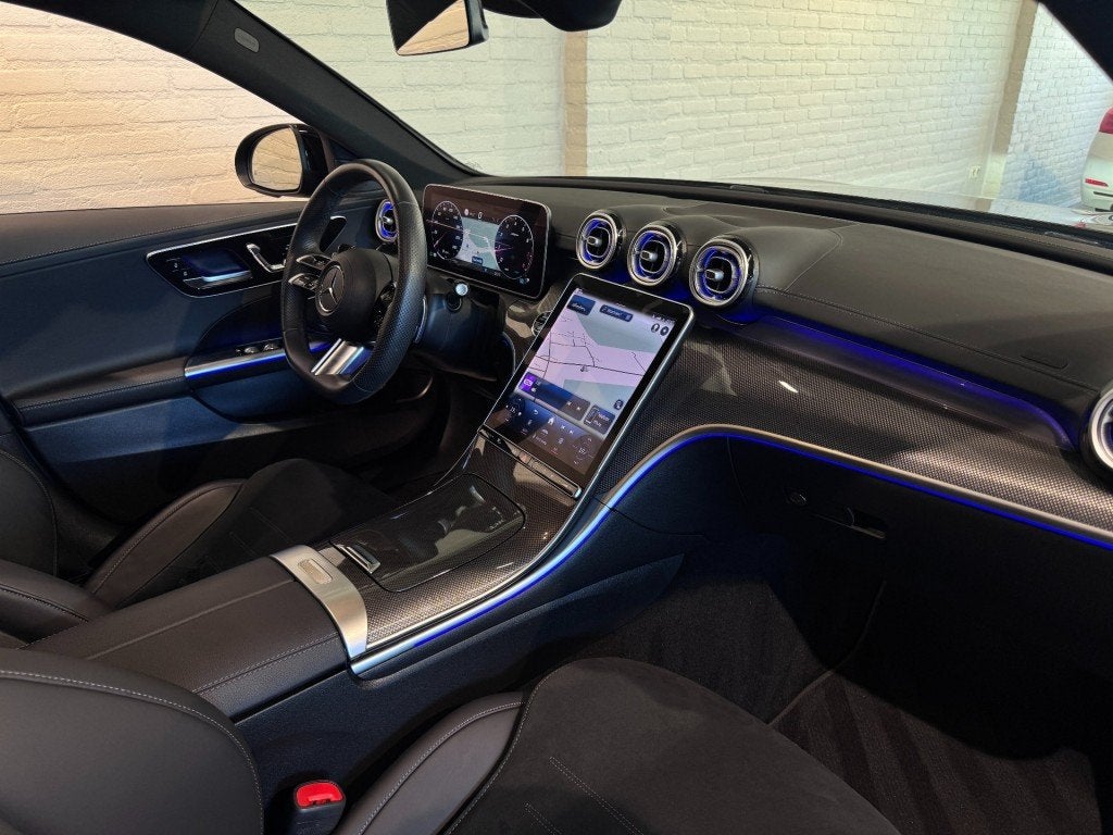 Mercedes-benz C-KLASSE 180 AMG Line Night 360 Camera Memory, Automaat, 1800 kg, Huisgarantie, 4 cilinders