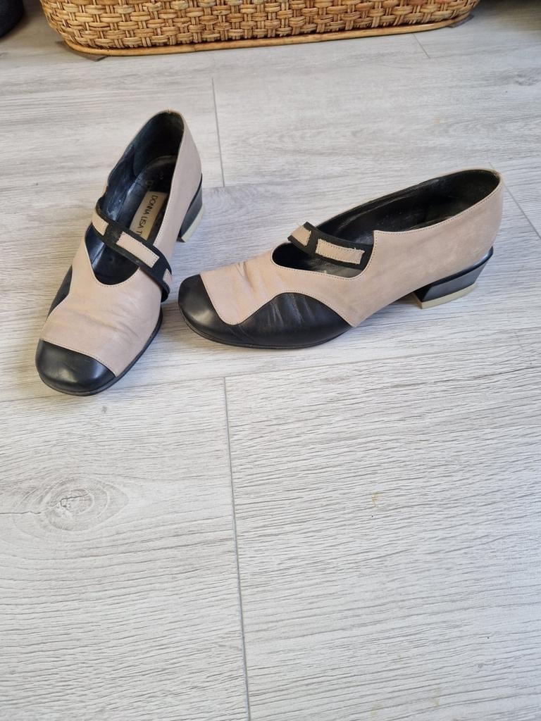 Stijlvolle schoenen van Donna Lisa Tucci, Kleding | Dames, Schoenen, Ophalen of Verzenden, Zo goed als nieuw, Beige