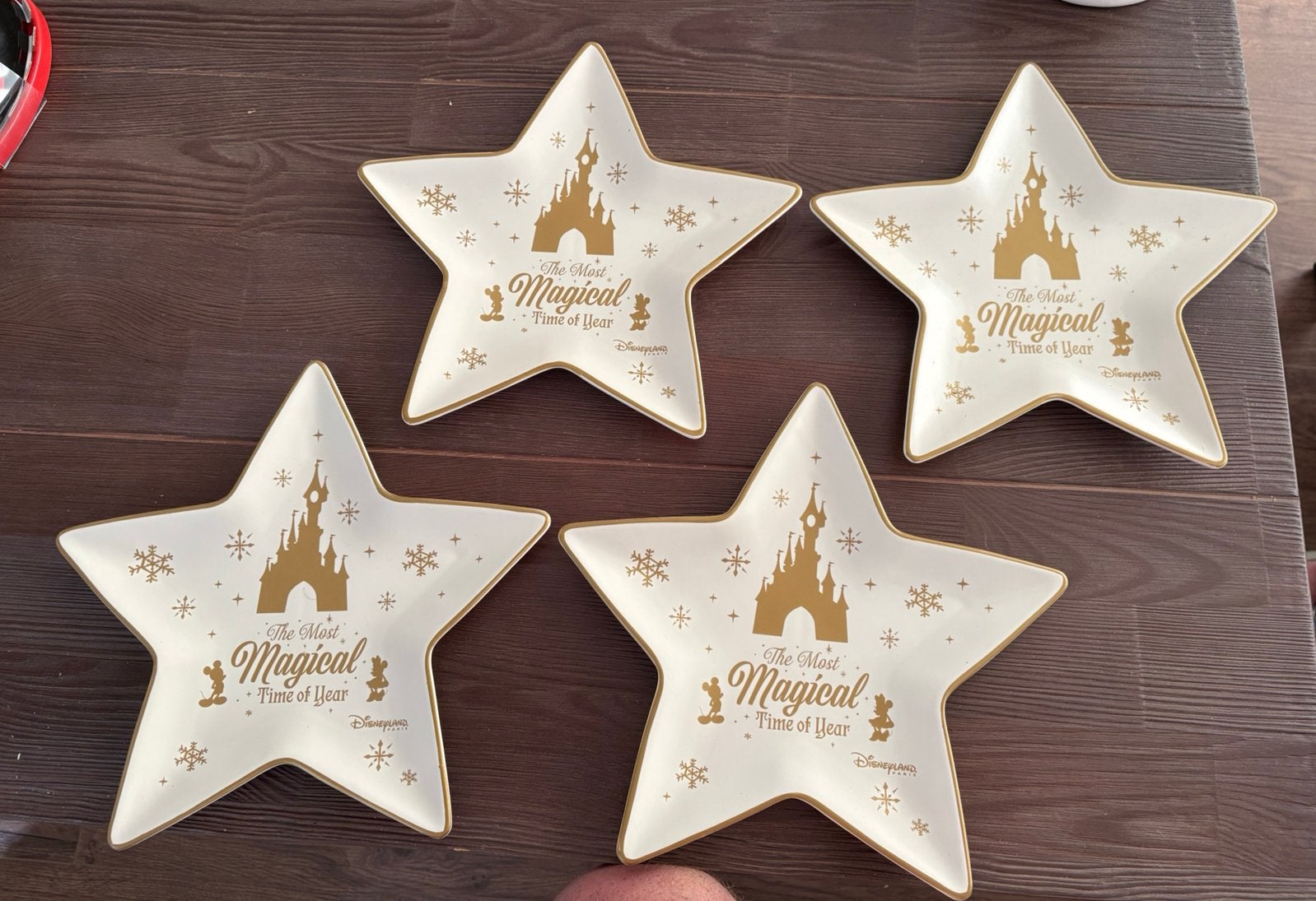 4 nieuwe disney kerst bordjes., Diversen, Kerst, Zo goed als nieuw, Ophalen of Verzenden