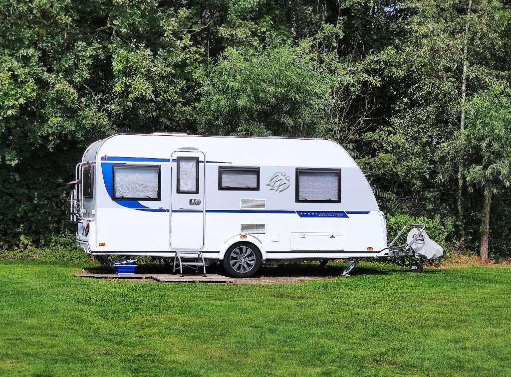 Knaus 460EU Silver Selection 2019, Standaardzit, 2 aparte bedden, 4 tot 5 meter, Knaus