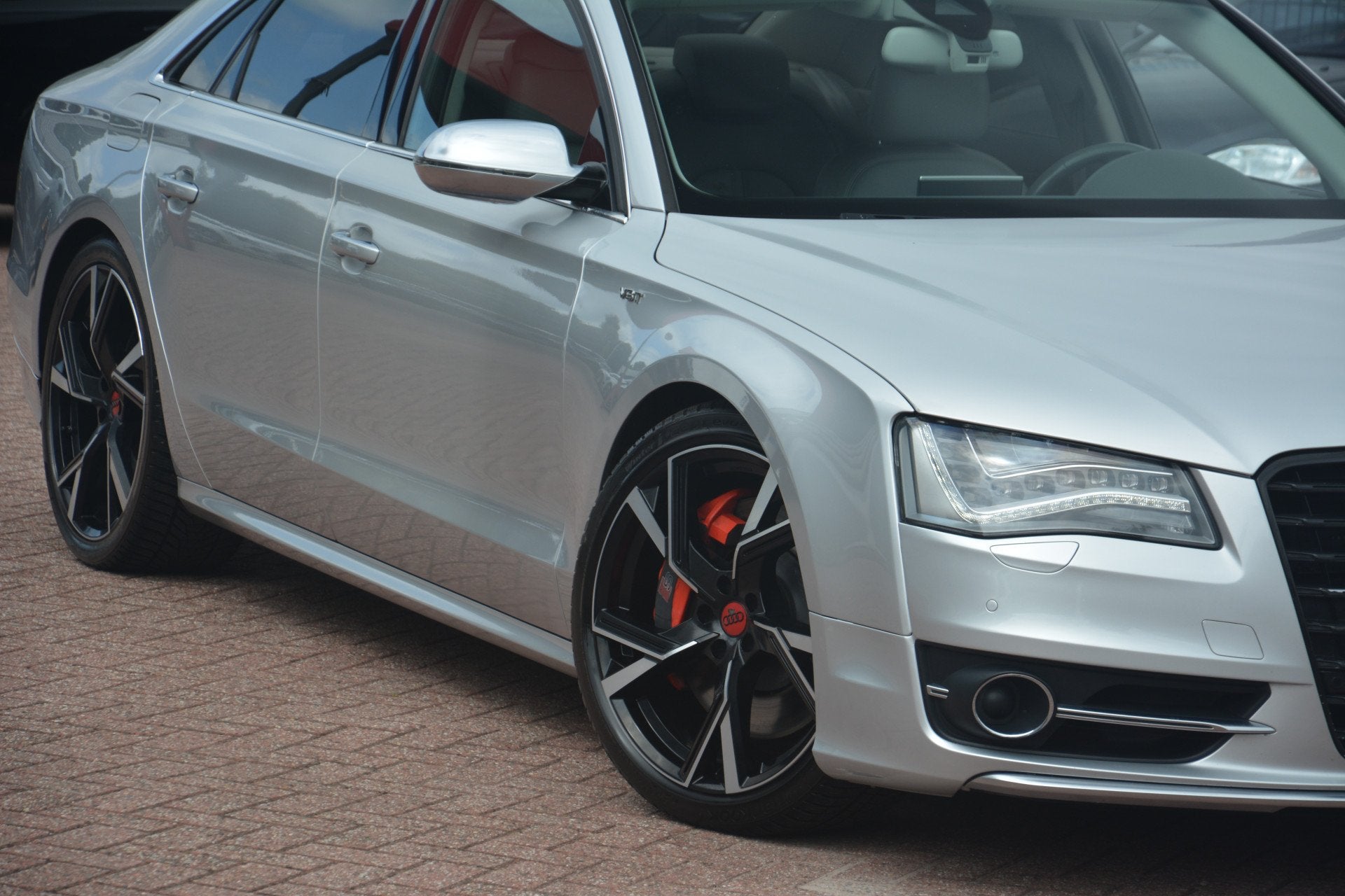Audi A8 4.0 TFSI S8 quattro | Navigatie | BOSE | Schuif-kant, Automaat, Euro 5, Gebruikt, 8 cilinders