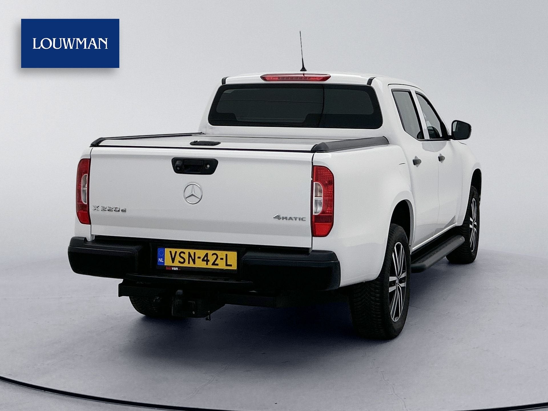 Mercedes-Benz X-Klasse 220 d 4-MATIC Pure Roll-cover 3.5t tr, 13 km/l, Stof, Gebruikt, 4 cilinders