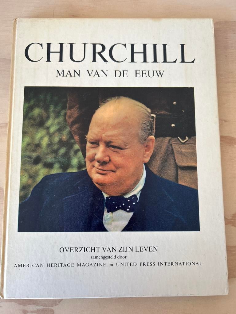 Churchill, Man van de Eeuw, Ophalen of Verzenden, Gelezen, Politiek
