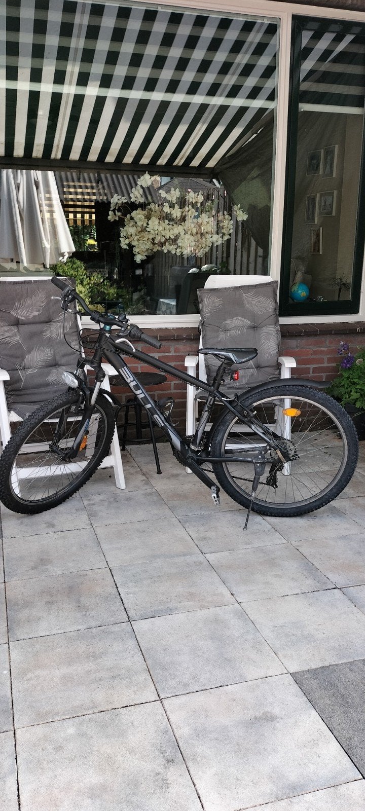 BULLS MTB 26 inch 41 cm aluminium frame I.Z.G.S., Ophalen, Zo goed als nieuw, 26 inch of meer, Versnellingen