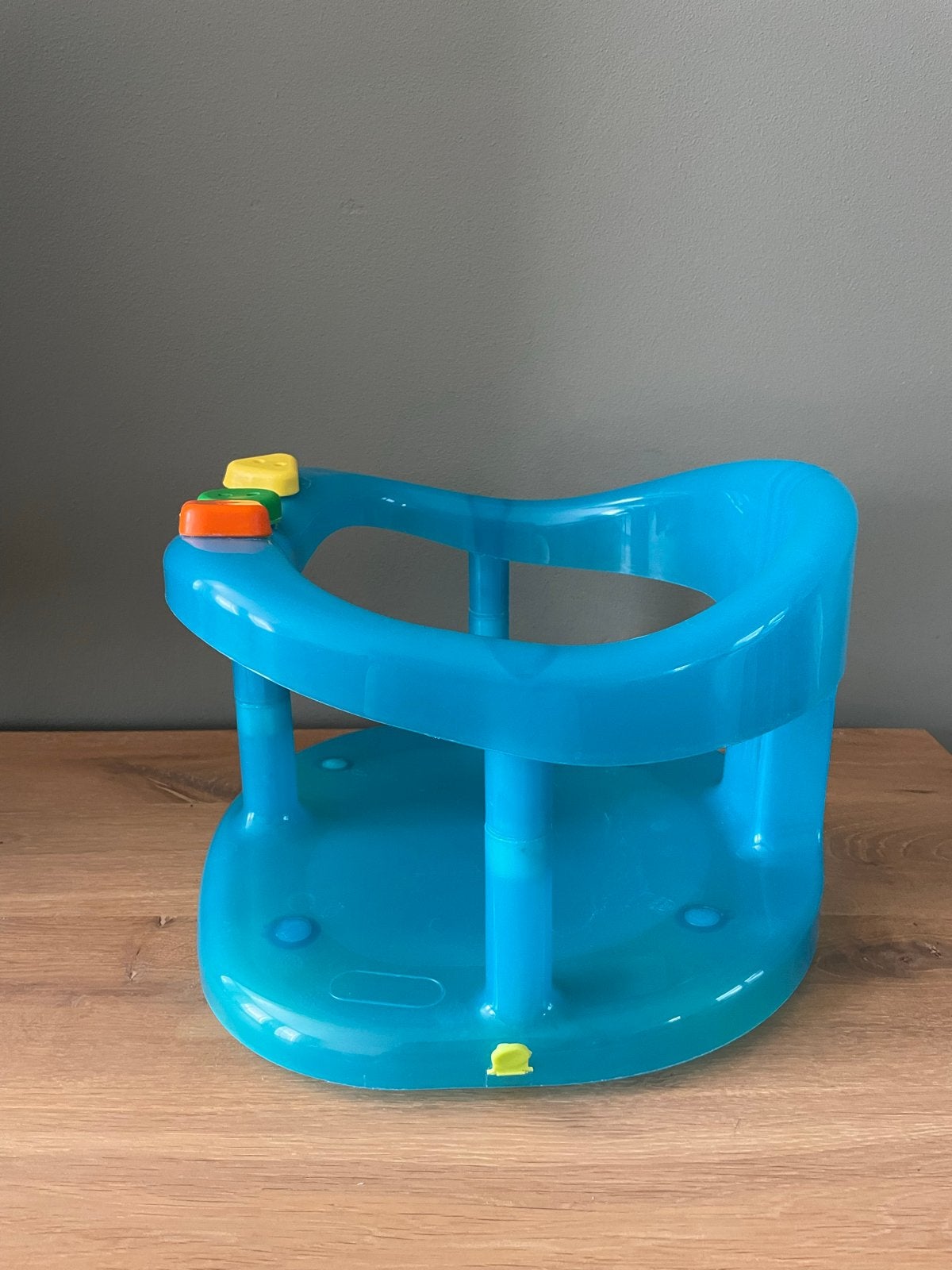 Blauwe badring voor baby's - Veilig en comfortabel, Zo goed als nieuw, Badzitje of Badring, Standaard, Ophalen