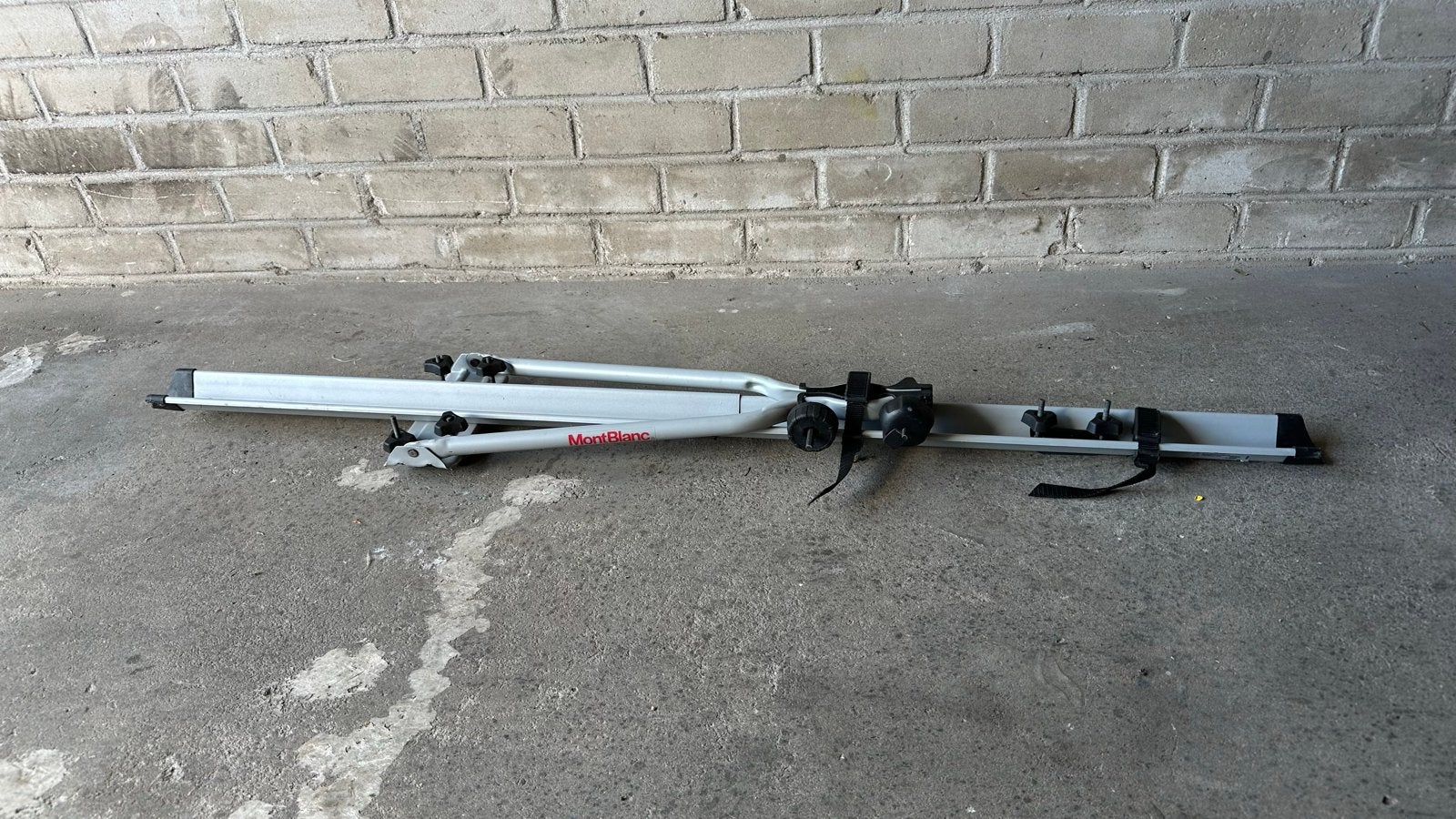 MontBlanc Fietsendrager voor racefiets (op het dak), Auto diversen, Fietsendragers, Ophalen, 2 fietsen, Gebruikt, Dakdrager