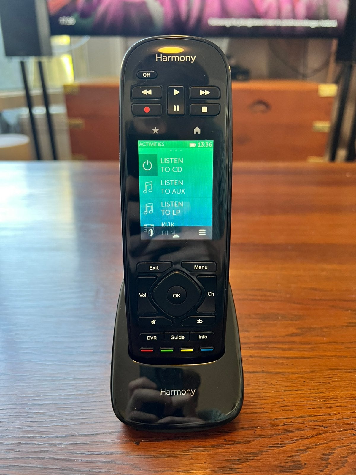 Logitech Harmony Touch | Compleet | Nieuwstaat | Lader doos, Ophalen of Verzenden, Zo goed als nieuw, Pc