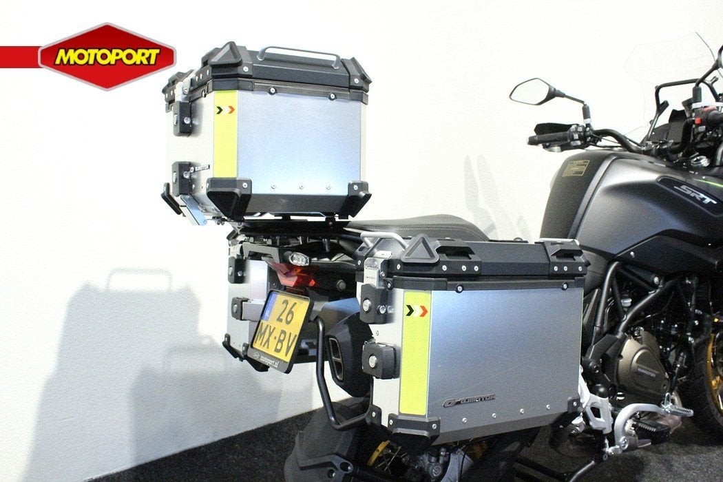 QJMOTOR SRT 700 X TOURING, Bedrijf, Toermotor, QJMOTOR
