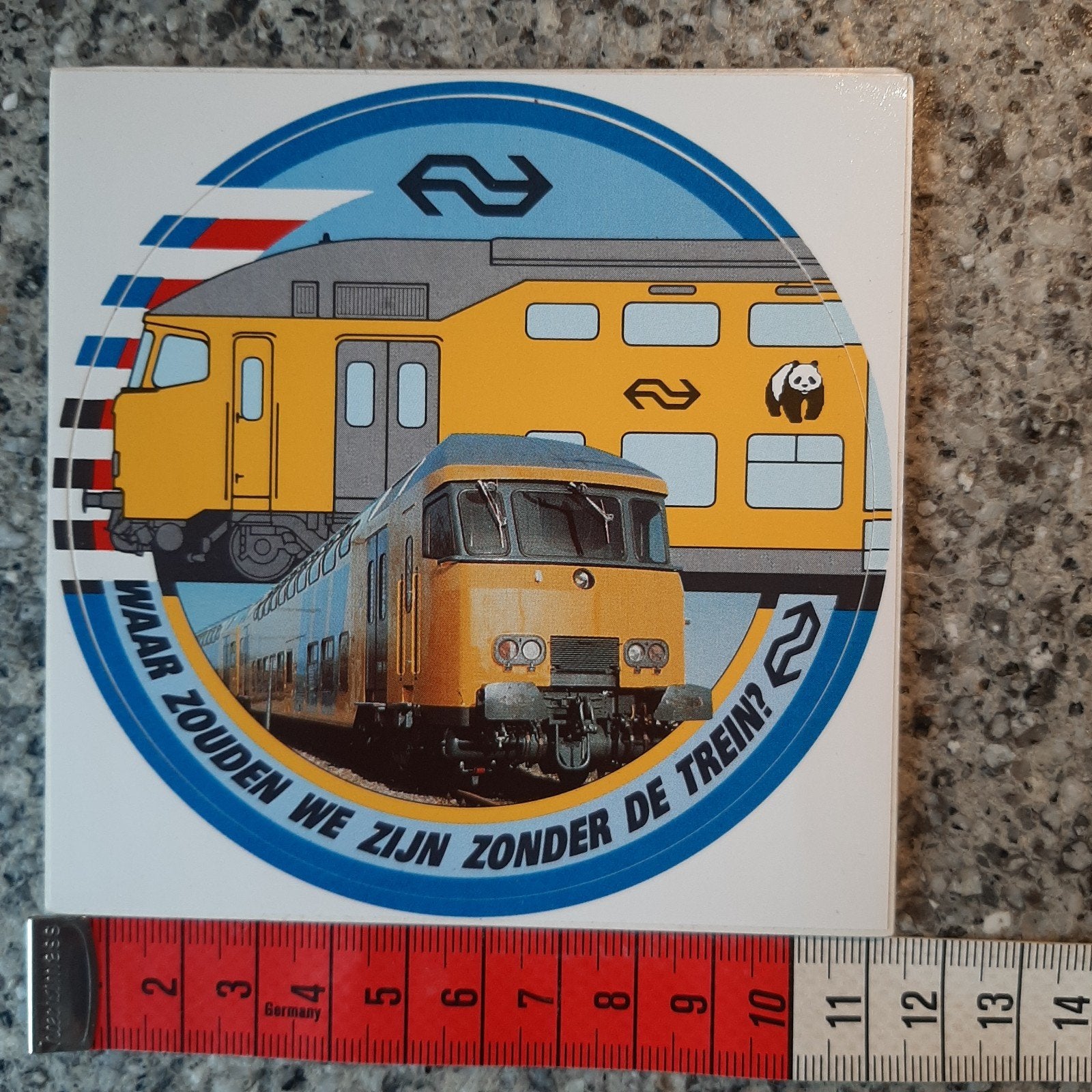 Vintage sticker NS logo waar zouden we zijn zonder de trein, Ophalen of Verzenden, Zo goed als nieuw, Bedrijf of Vereniging
