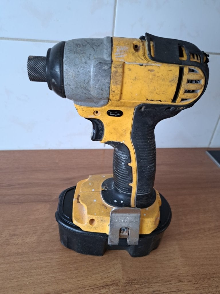 DeWalt Accu Slagschroevendraaier - Gebruikt, Doe-het-zelf en Verbouw, Ophalen, Variabele snelheid, Boor- en Schroefmachine, Gebruikt