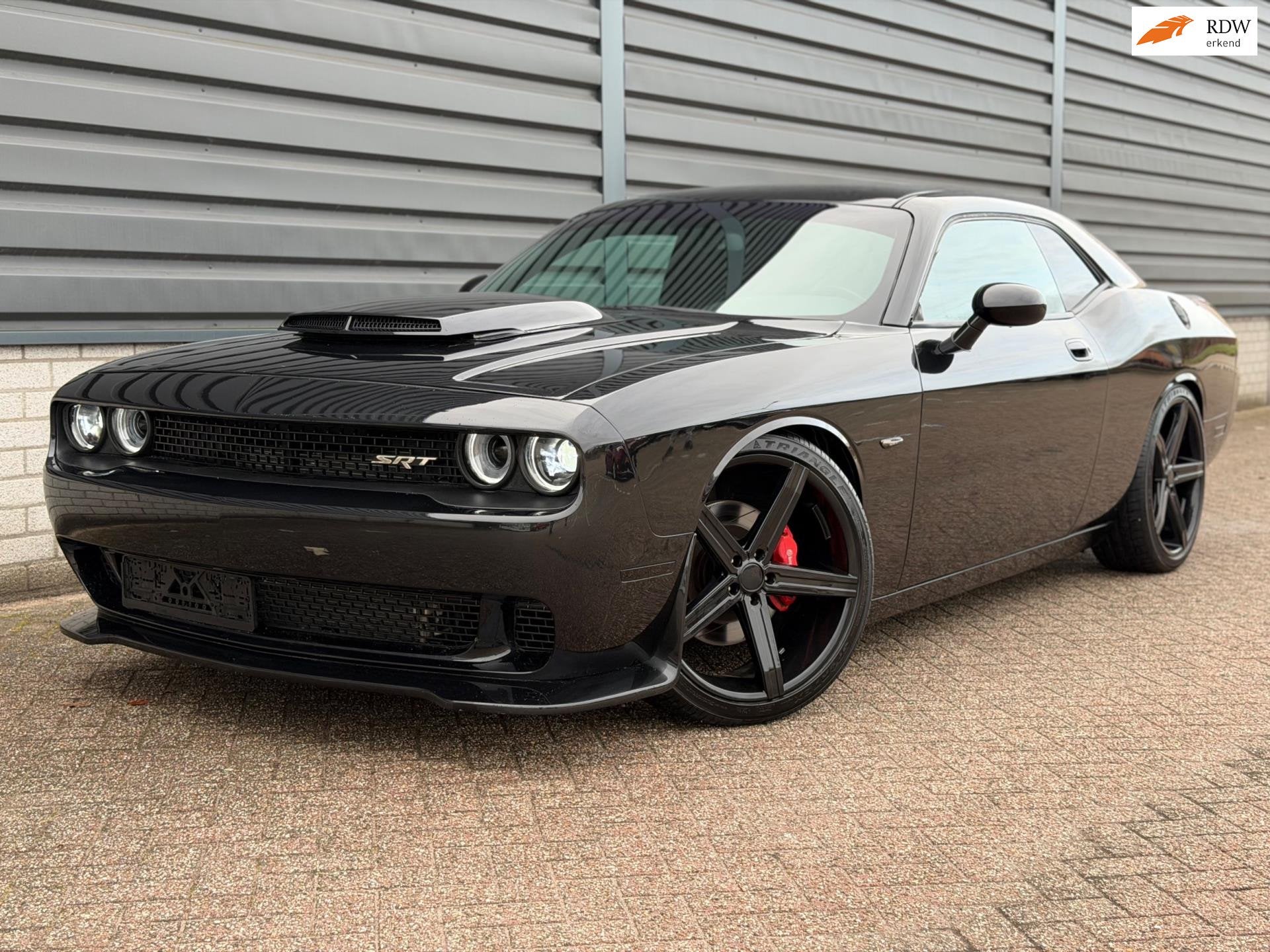 Dodge CHALLENGER SRT-8 V8 6.1 AUTOMAAT LED BLACK EDITION!, Automaat, Achterwielaandrijving, Gebruikt, Overige carrosserieën