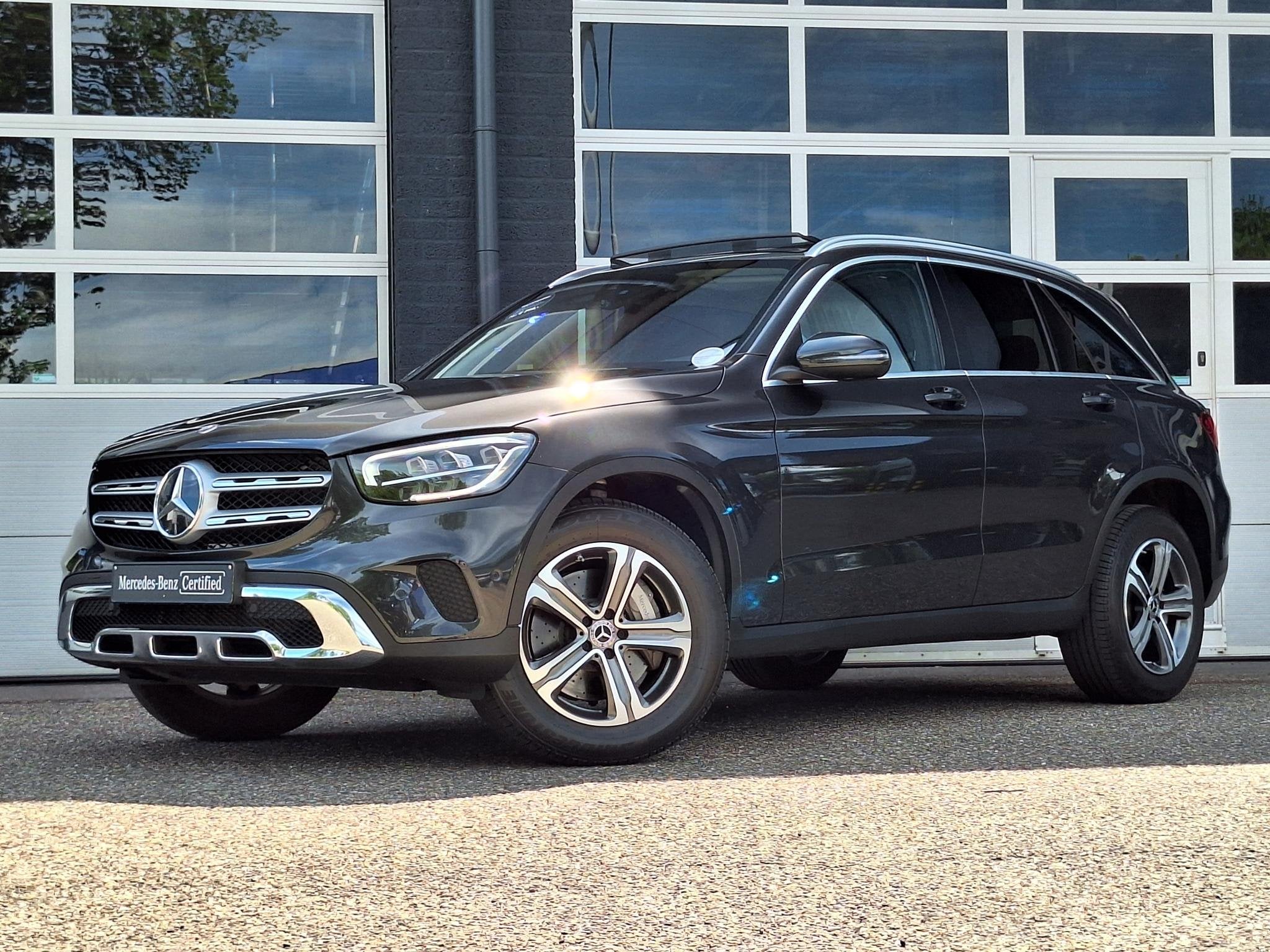 Mercedes-Benz GLC-klasse 300e 4MATIC | Panoramadak | Achteru, Automaat, 14 kWh, Gebruikt, 4 cilinders